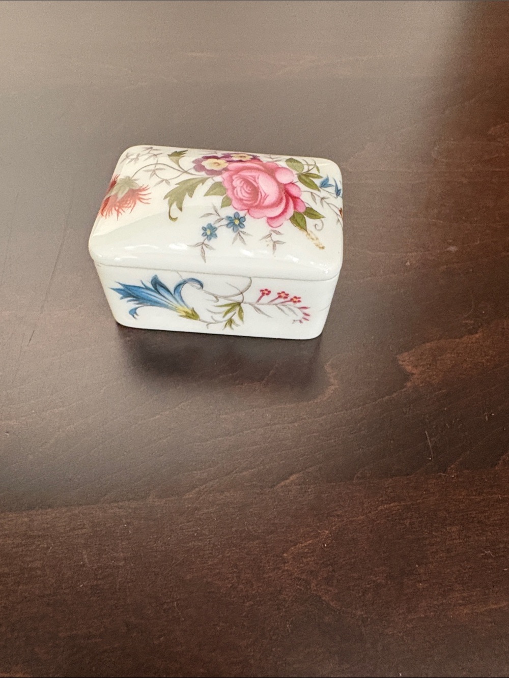 Limoges Floral Porcelain Trinket Box in Pink and Blue - Picture 4 of 7